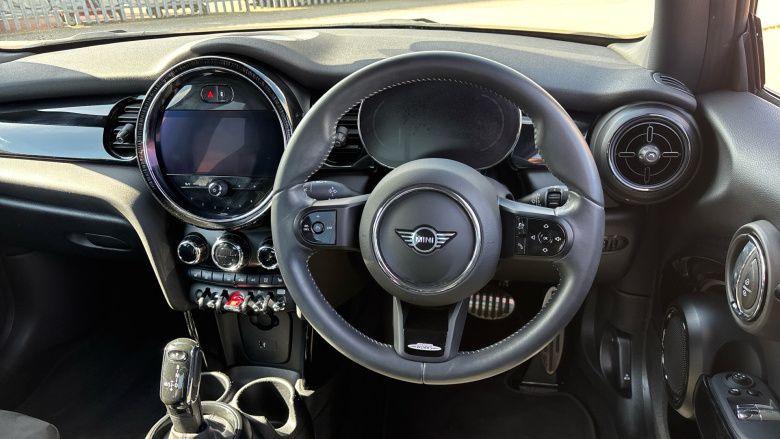 MINI Hatchback 1.5 Cooper Sport 3dr Auto Petrol Hatchback